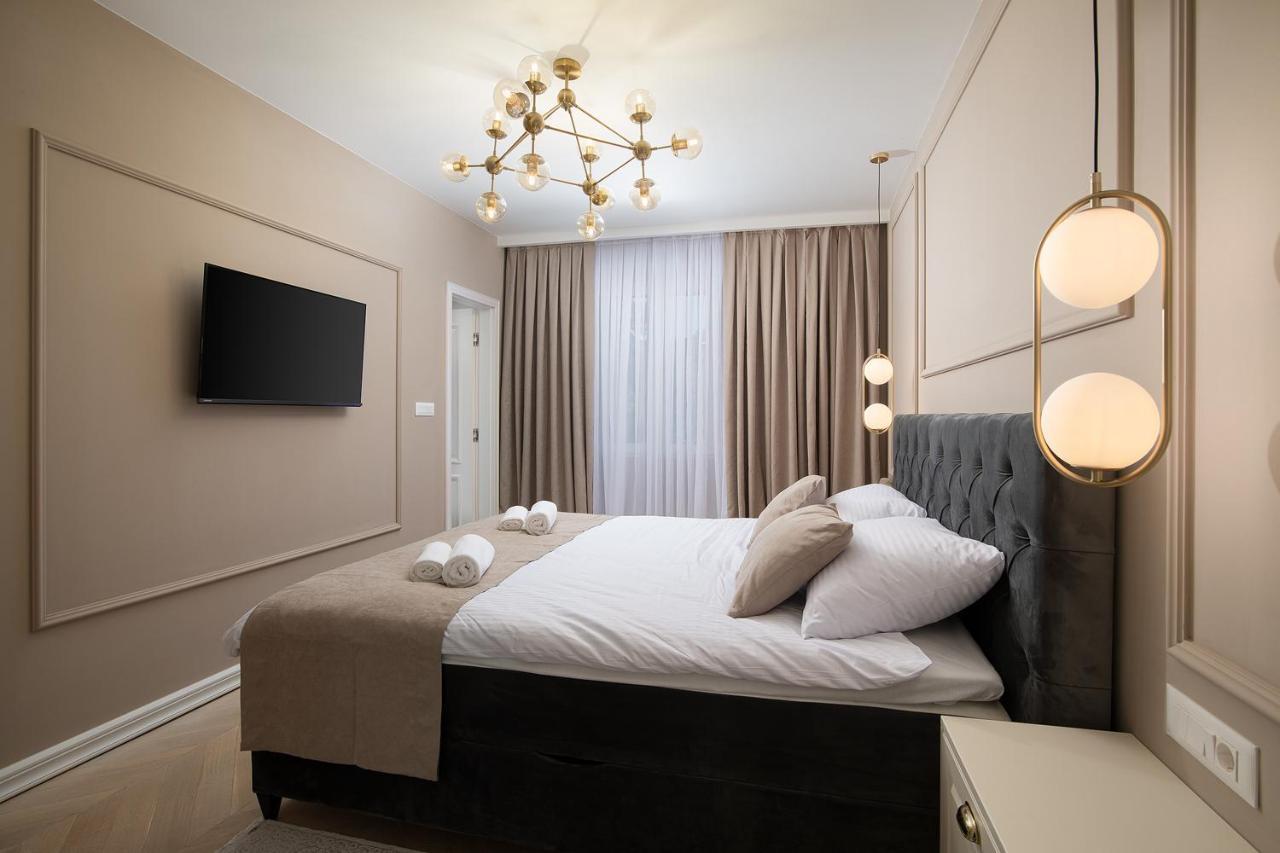 Via Flavia Luxury Accommodation With Free Private Parking Pula Exterior foto