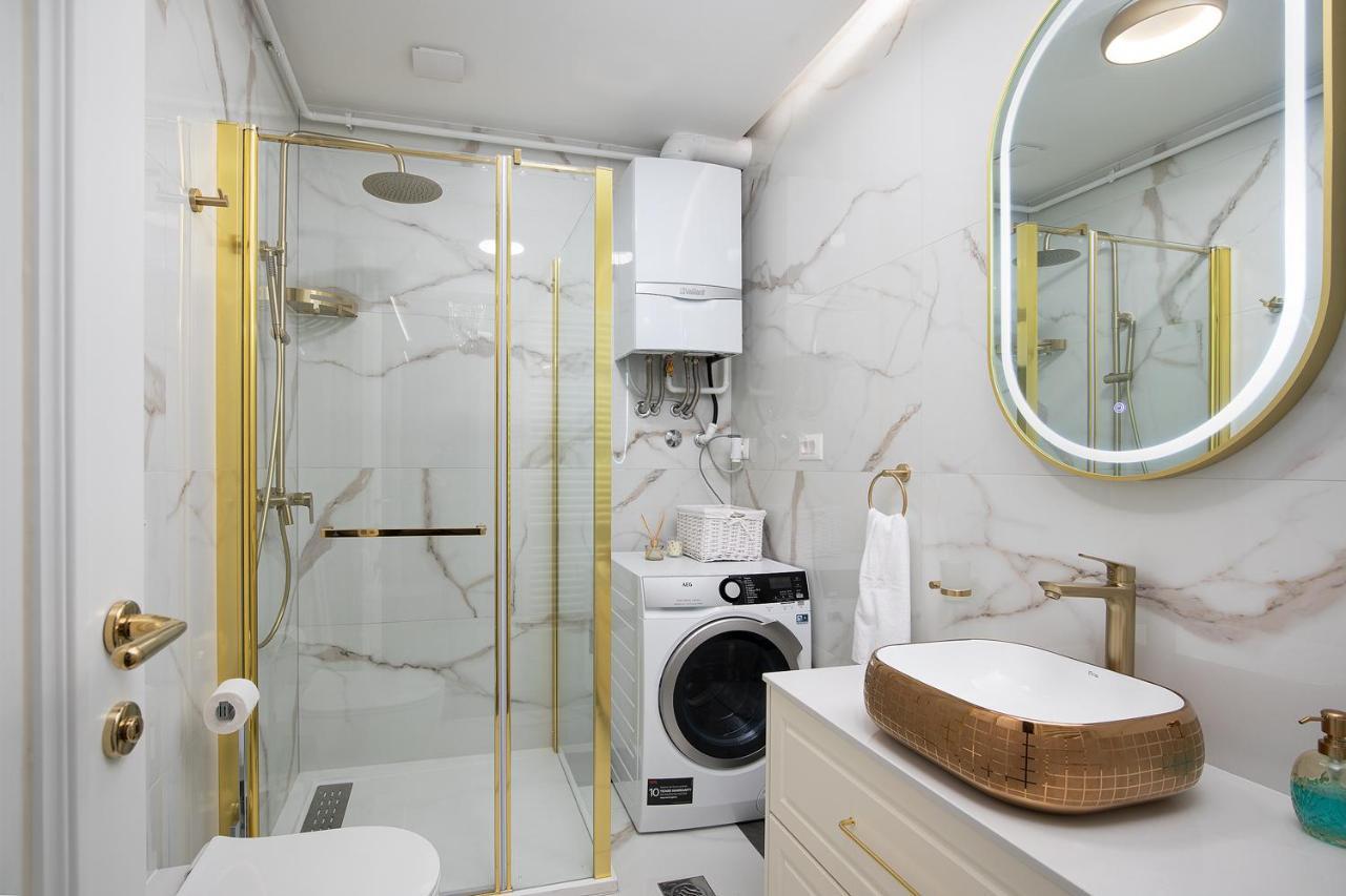 Via Flavia Luxury Accommodation With Free Private Parking Pula Exterior foto